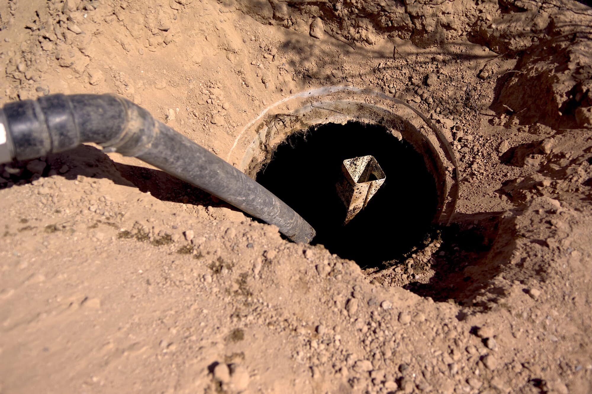 9 Signs You Need to Hire Septic Tank Pumping Services