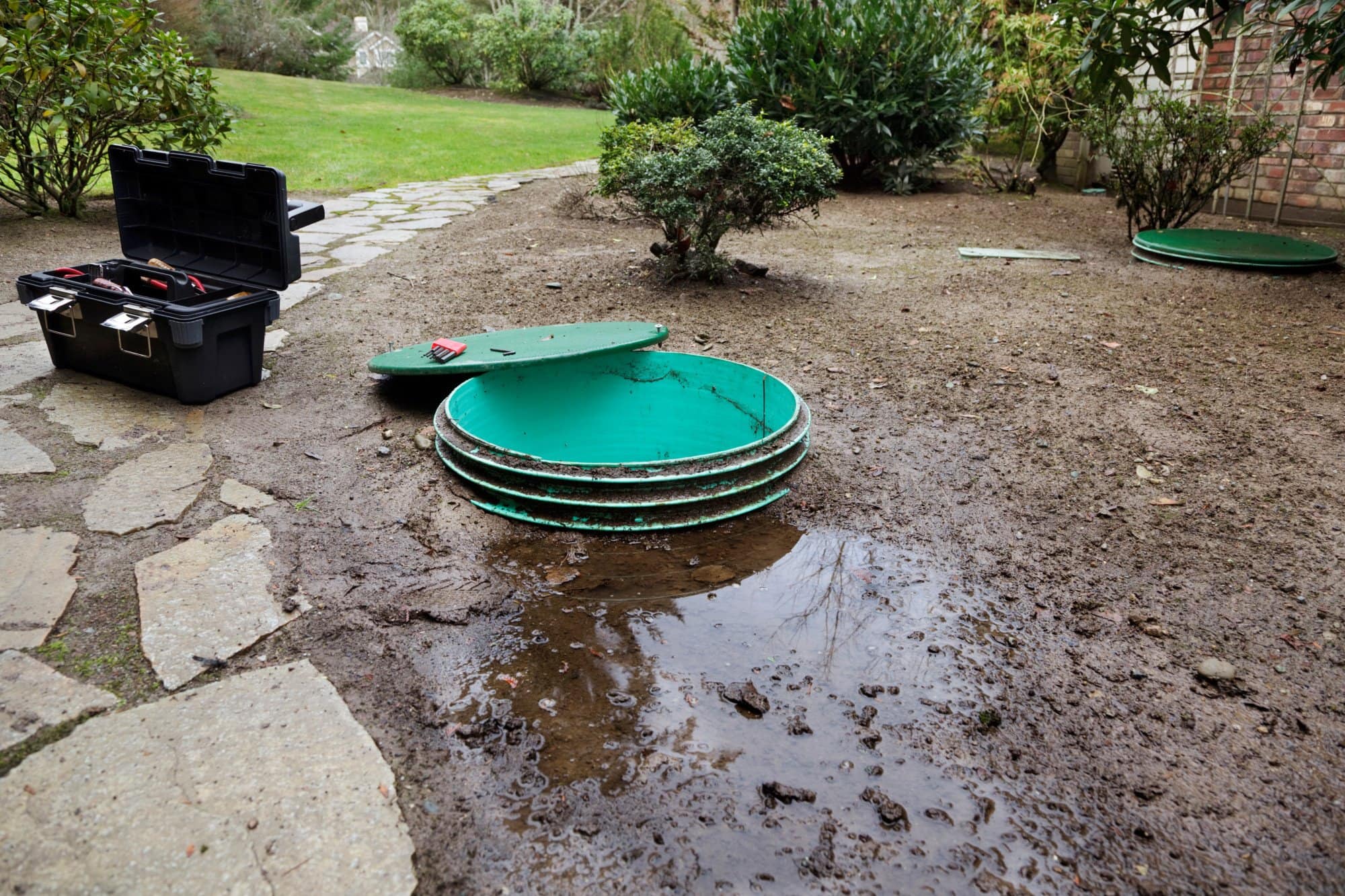7 Tips for Hiring Local Septic Tank Repair Services