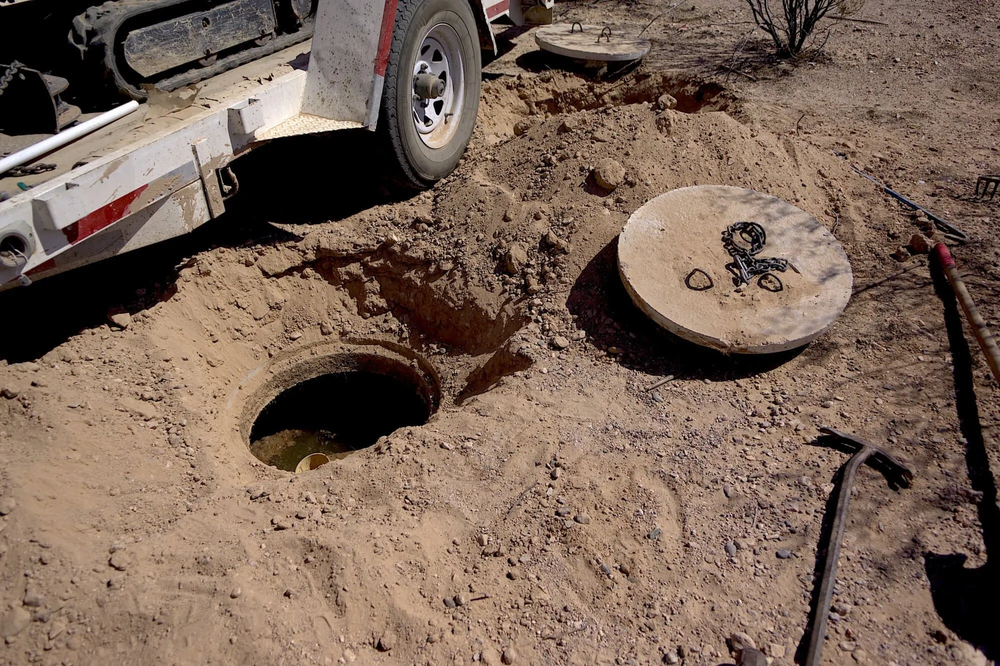 7 Reasons to Hire a Septic Tank Cleaning Service